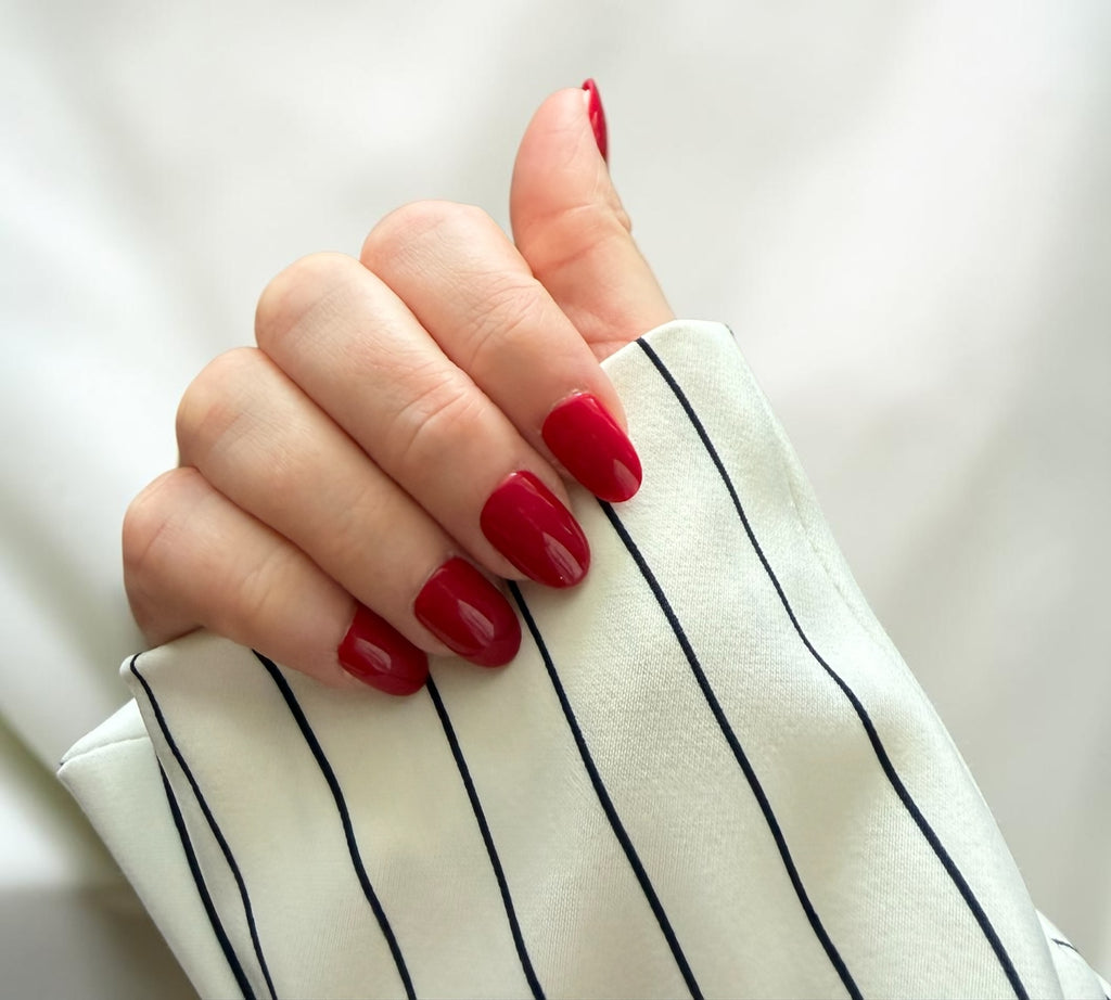 Press On Nails – Bold Red | Short Oval | Touch of Capital Nails