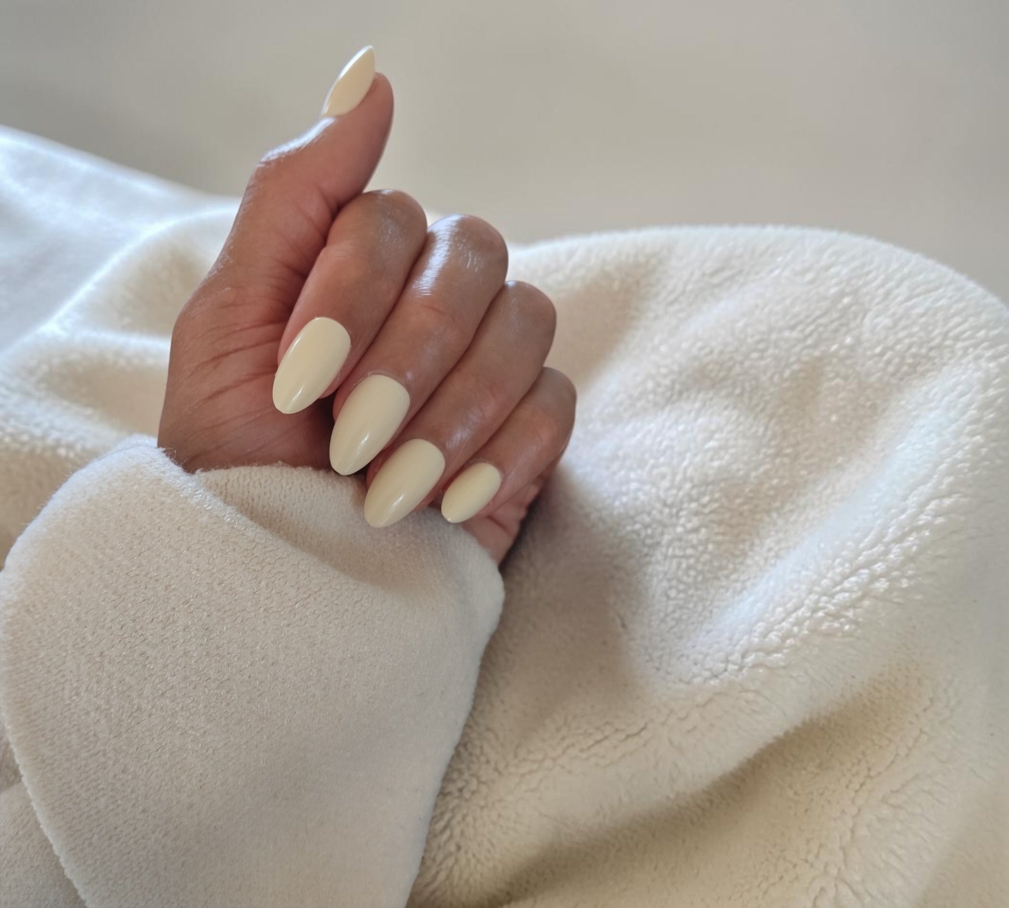 Press On Nails – Creamy Yellow | Short Almond | Touch of Capital Nails